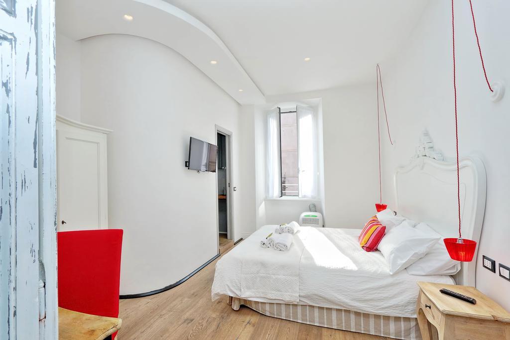 Apartamento Design Paulina 300 Mt From Colosseum